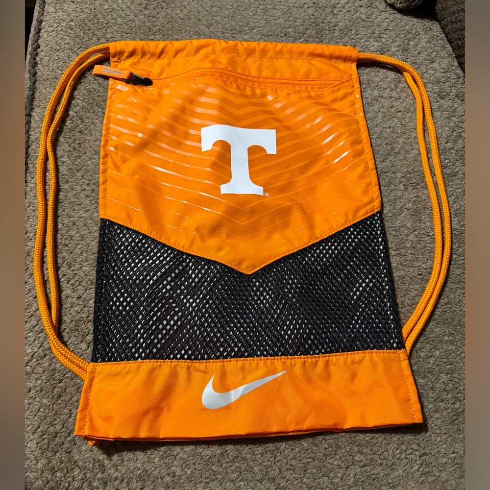 Tennessee Volunteers Nike Sling Gym Bag Backpack Brand New Without Tags Vols